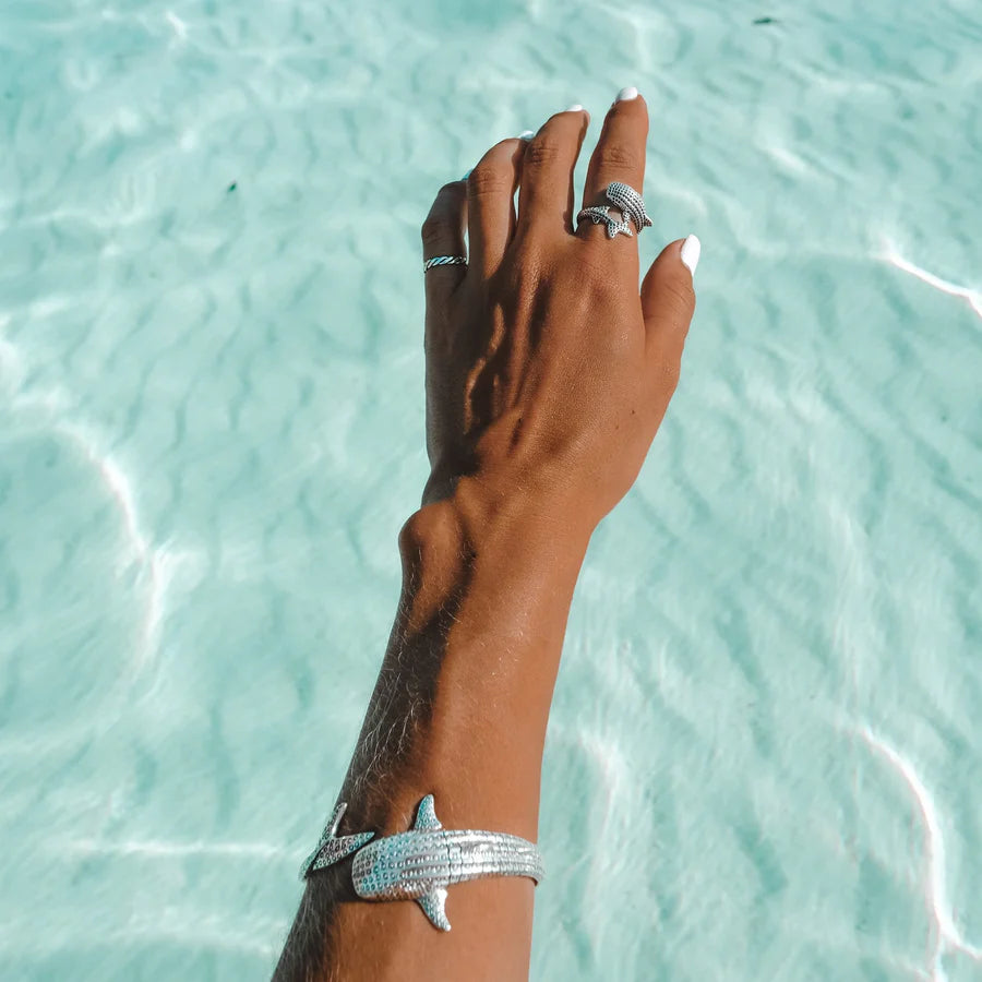 ANILLO TIBURÓN BALLENA