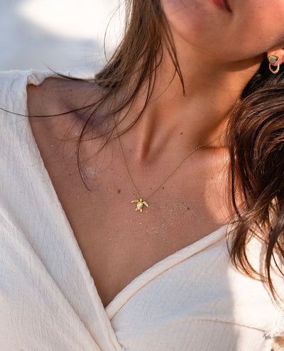 Collar Tortuga Marina Petit Baño de oro 18K