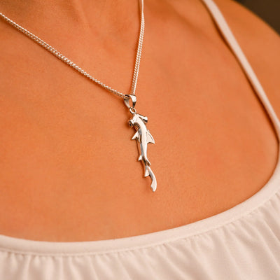 COLLAR TIBURÓN MARTILLO