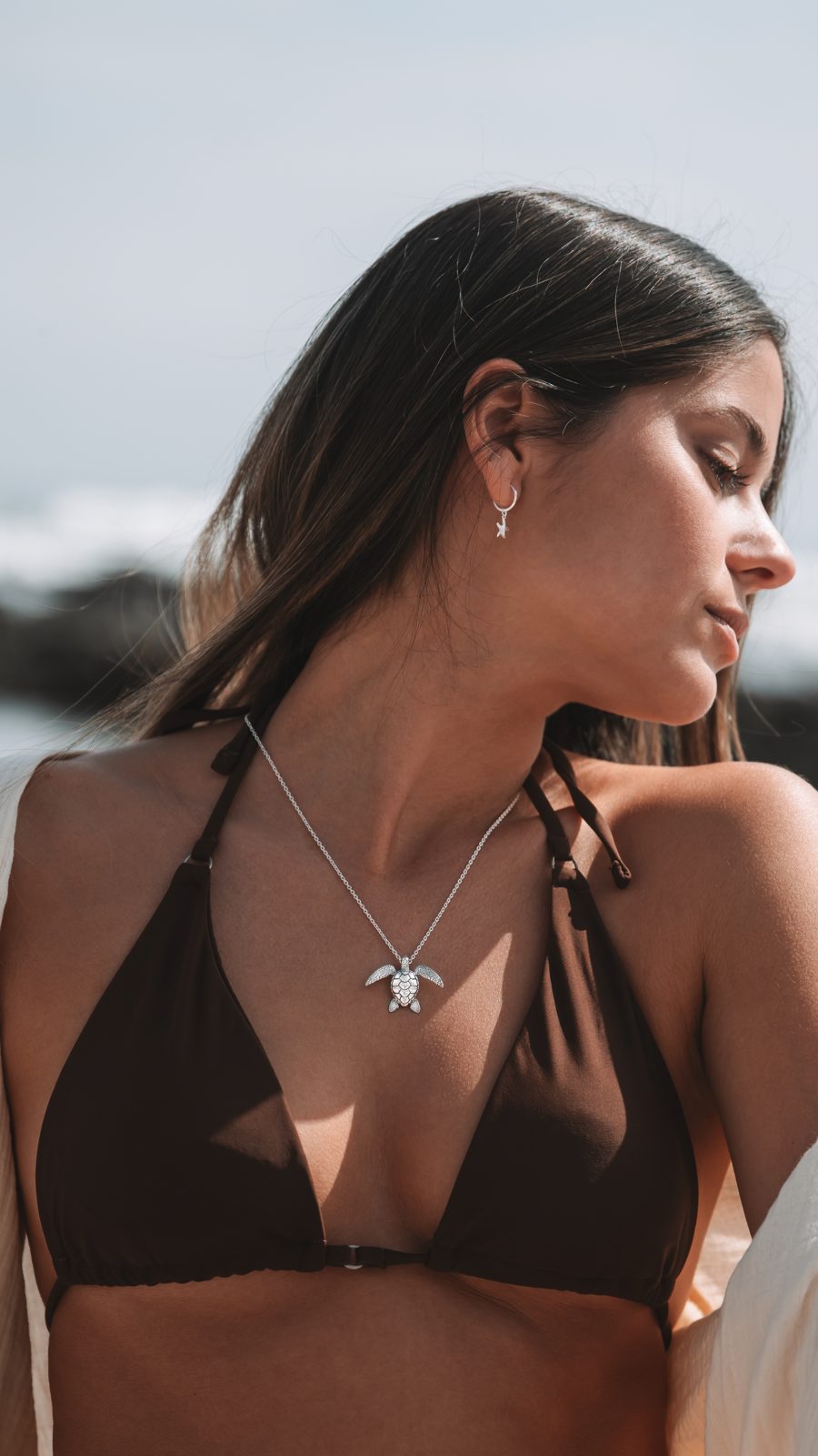 Collar Estrellas de Mar puesto