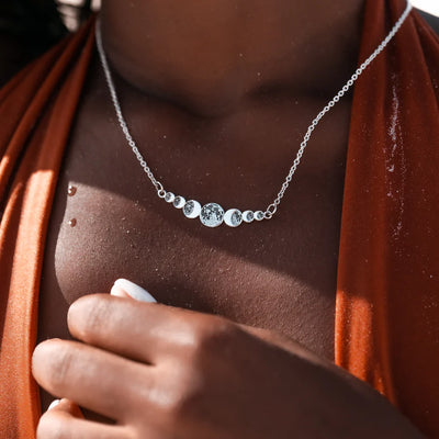 COLLAR CICLO LUNAR LINEA PREMIUM